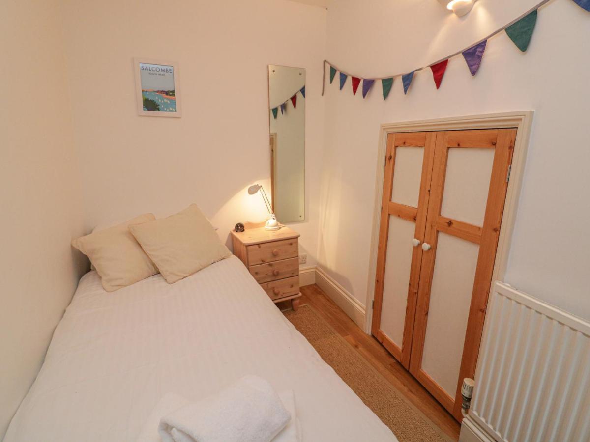 Lee Shore Salcombe Buitenkant foto